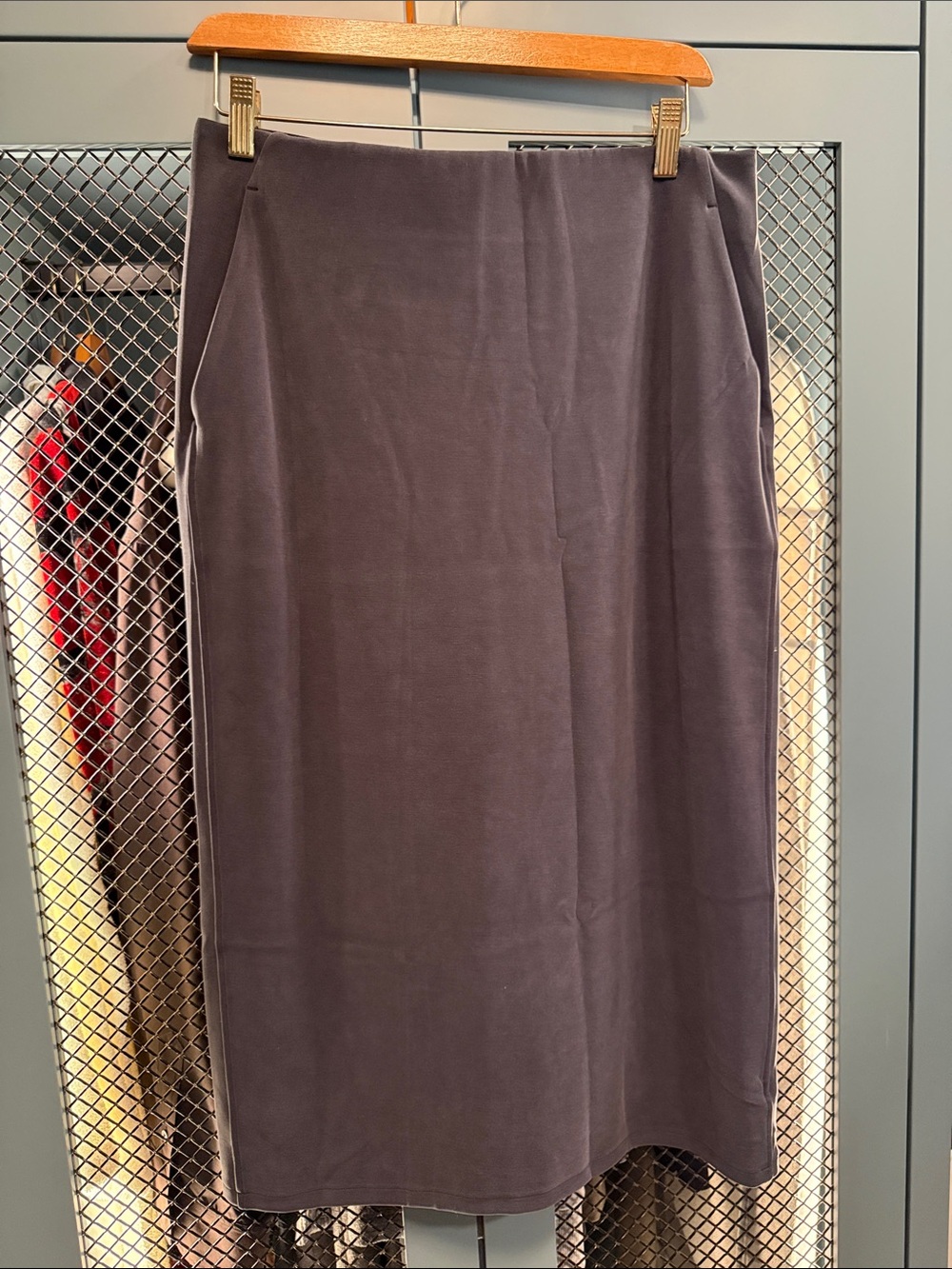 Lululemon Classic Straight Midi Skirt - Gray